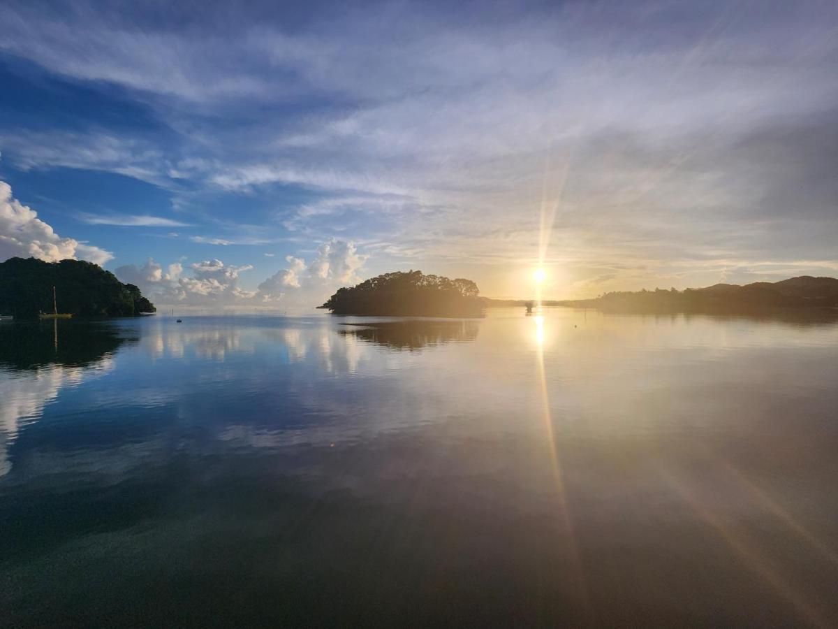 Novotel Suva Lami Bay Екстер'єр фото
